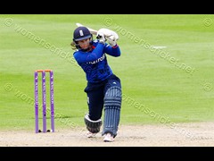 160622_035-Tammy Beaumont-Eng