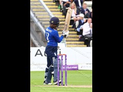 160622_129-Tammy Beaumont-Eng