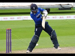 160622_262-Tammy Beaumont-Eng