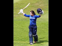 160627_344-Tammy Beaumont-Eng-100