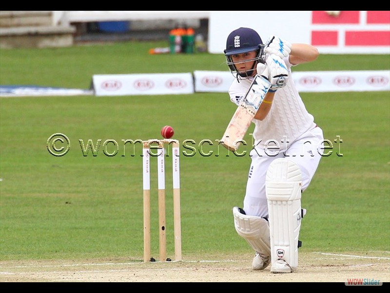150812_040-Heather Knight-Eng